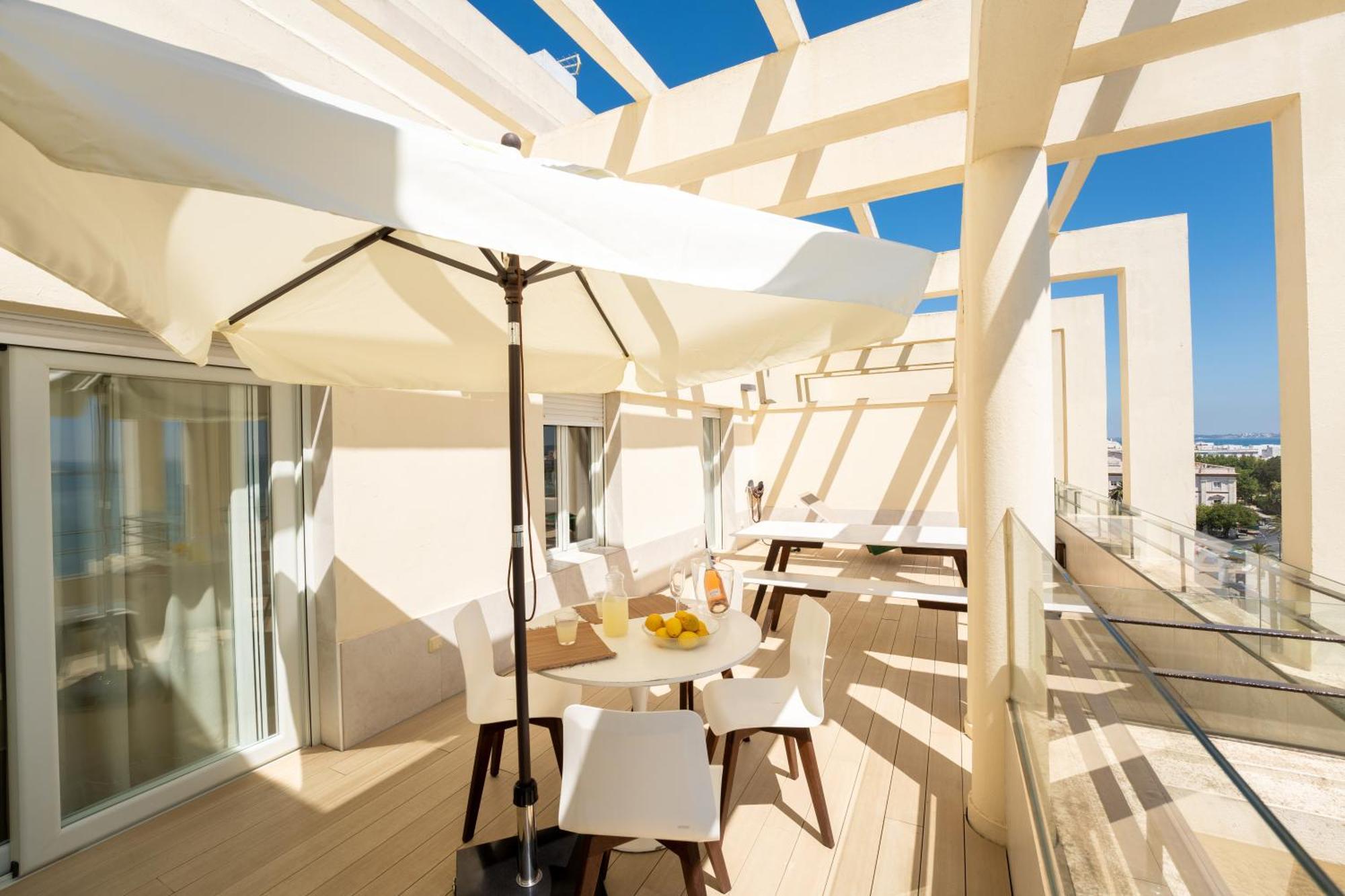 Apartahotel Plaza Mina Cádiz
